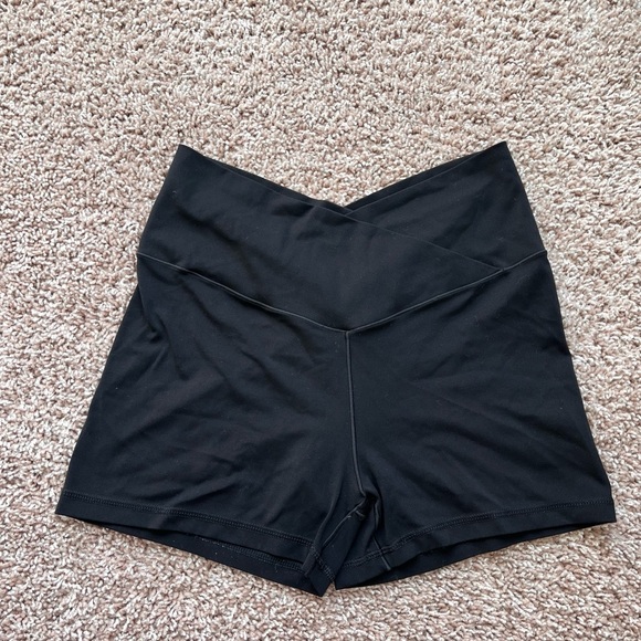 Aerie Real Me Shorts - Picture 1 of 9